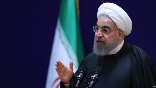 حسن روحانی: ۱۰ دولت بعد نیز نخواهند توانست همه مشکلات را حل کنند