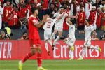 شیرجه روها در یک چهارم نهایی!

ایران 2- عمان صفر؛ این تیم آهن دارد! 2